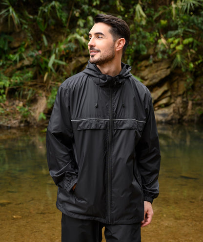 Men's lightweight raincoat jacket